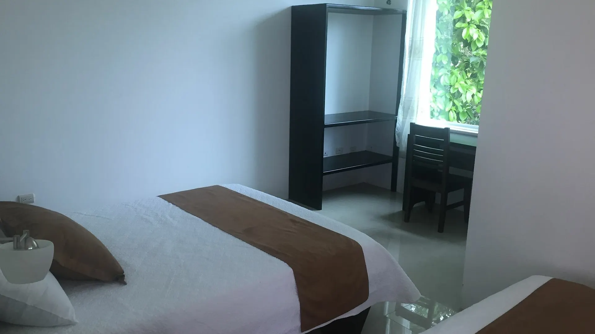 Hotel Blue Shark Galapagos Bellavista  3*, Bellavista (Santa Cruz) الإكوادور